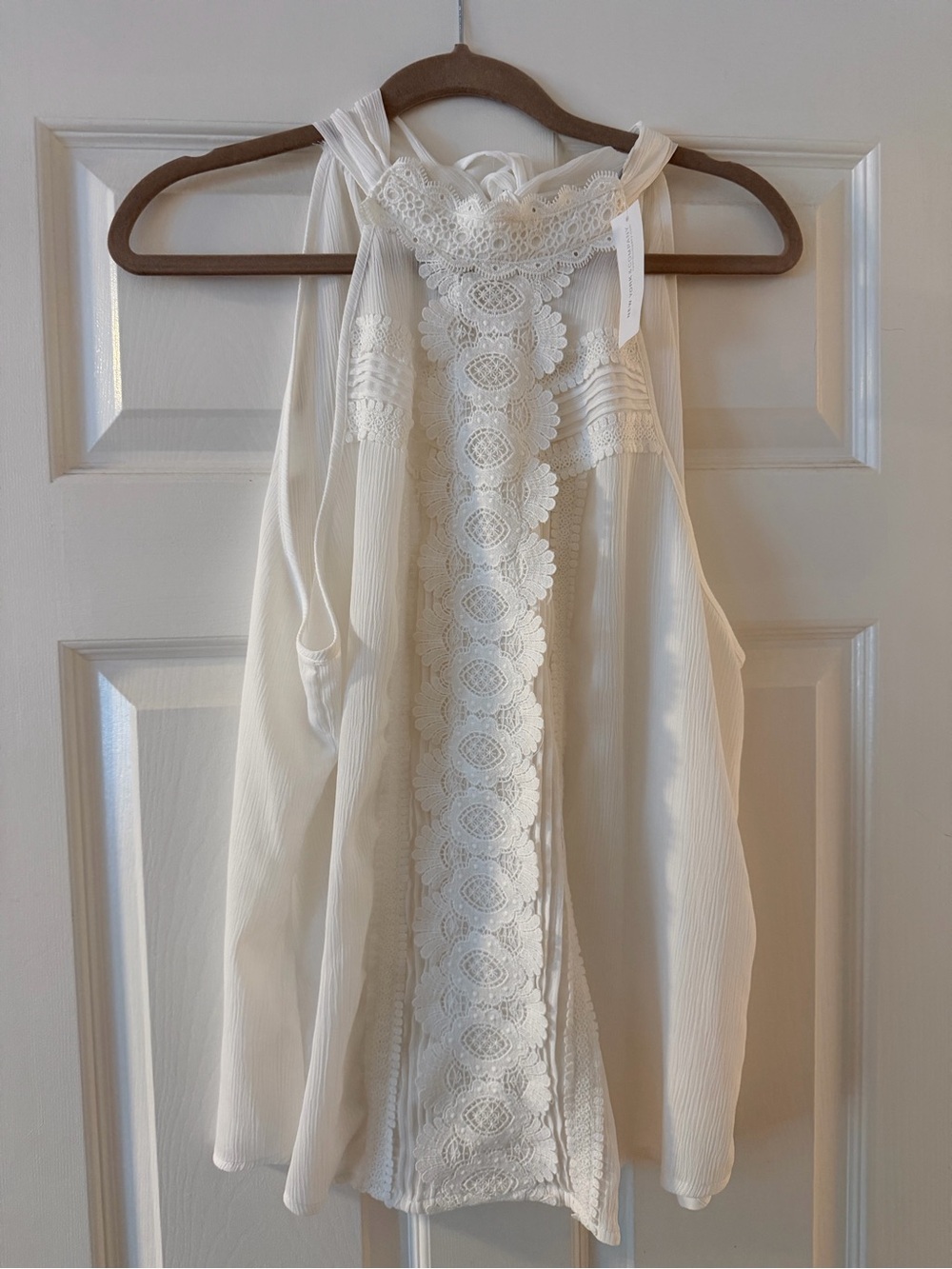 NWT NY&C Crochet Lace Sleeveless Blouse XL Cottagecore Romantic Top